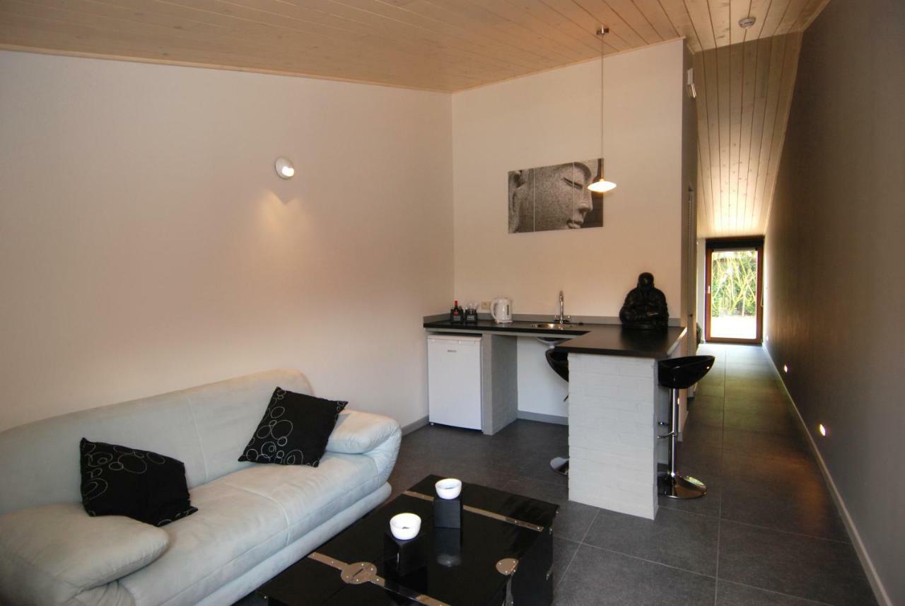 Bed and Breakfast Het Schalks Genot Poppel Exterior foto